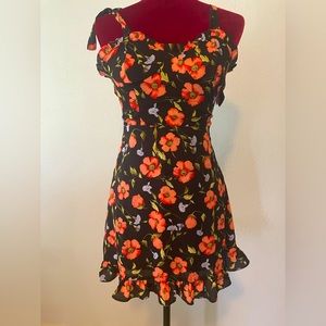 Forever 21 nwt small floral dress